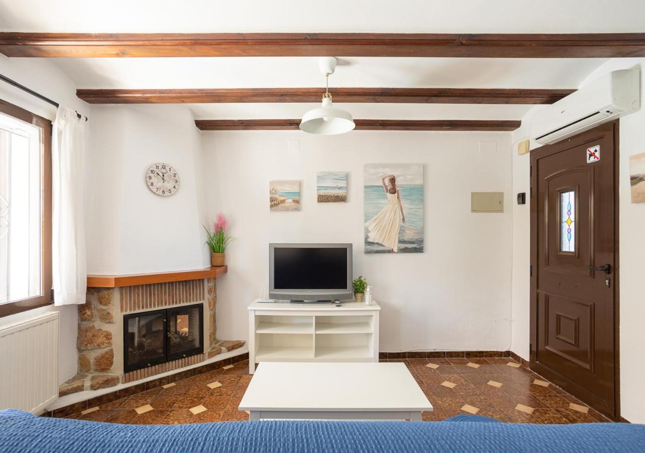 فيلا La Casa De La Playa. Piscina, Wifi Y Terraza. دينايا المظهر الخارجي الصورة